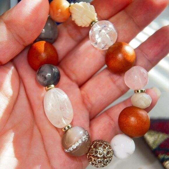 Stretch Stone Bracelet - Picture 2 of 4